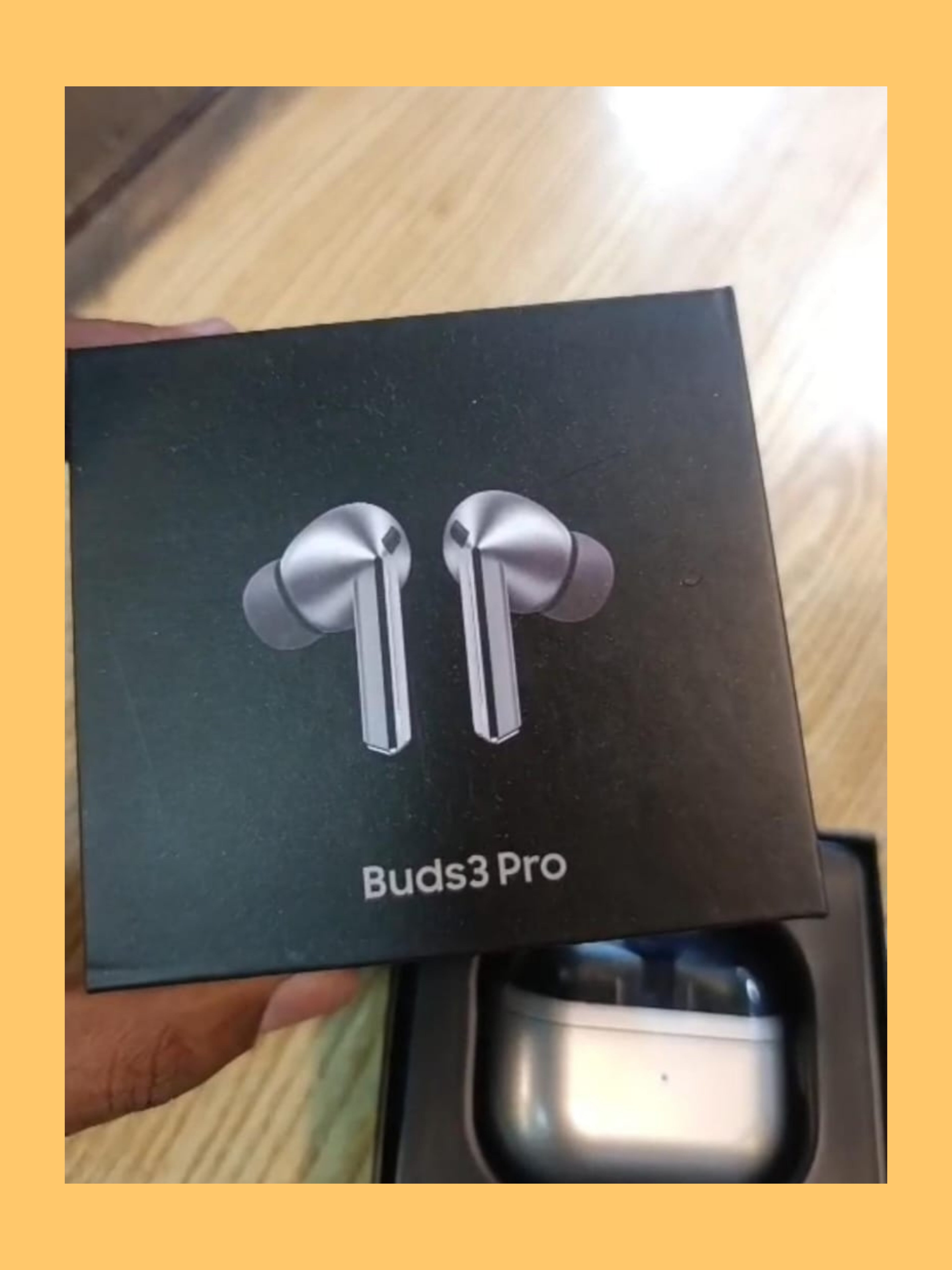 Samsung Galaxy Buds 3 Pro (High-Tier Edition) Silver Cyber Case, Immersive Hi-Fi Audio, Dual-Driver Bass & Smart Touch Controls "Loot Quality Product"