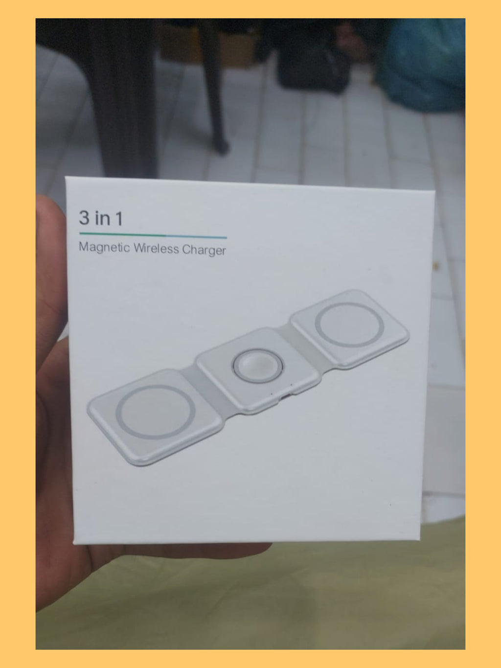 3-in-1 Foldable Magnetic Wireless Charging Station (15W Fast Charge) "loot product"